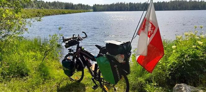 Pan Dariusz chce okrążyć Europę na rowerze. Wszystko dla chorej Lilianki [ZDJĘCIA]