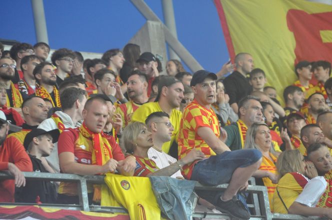 Kibice na meczu Korona Kielce - Legia Warszawa