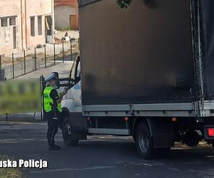 Policjanci z dronem polowali na kierowców w Nowogrodzie Bobrzańskim