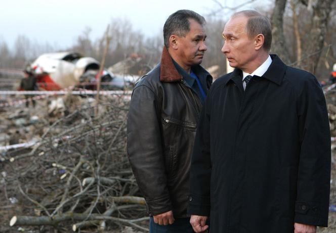 Putin na miejscu katastrofy w Smoleńsku 