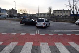 Zderzenie dwóch pojazdów na skrzyżowaniu Krakowskiej i Kochanowskiego w Tarnowie