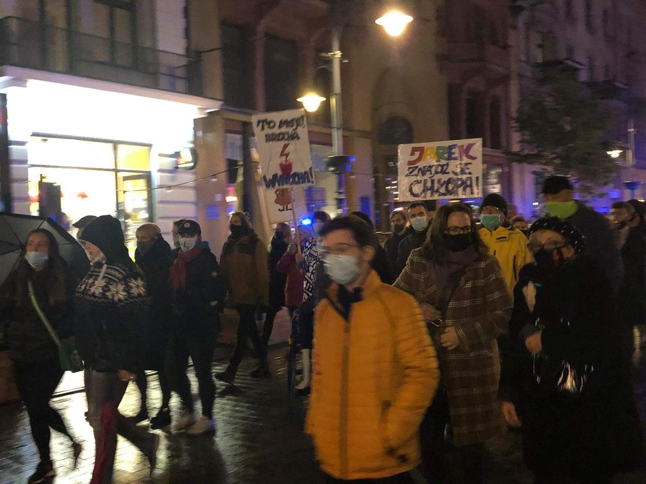 Adwokaci z Łodzi bezpłatnie pomagają demonstrantom! 