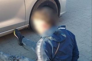 Z gazem pieprzowym włamał się do domu w Tychach. Policja: Schował się w krzakach