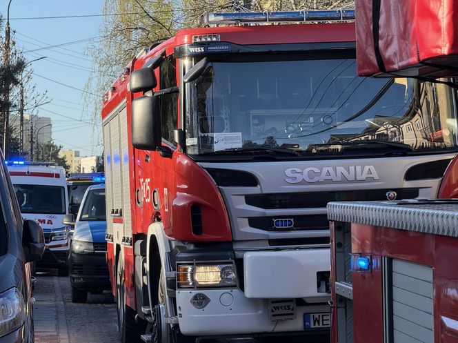 Tragiczny pożar w domu na Targówku. Nie żyje kobieta 