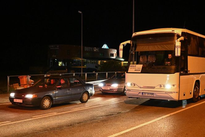 Granica z Białorusią częściowo otwarta. 270 tirów w kolejce pod Koroszczynem