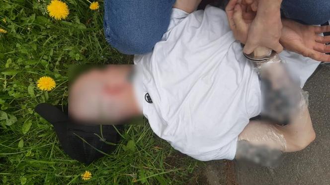 Rozbój na kurierze w Lesznie z gazem łzawiącym