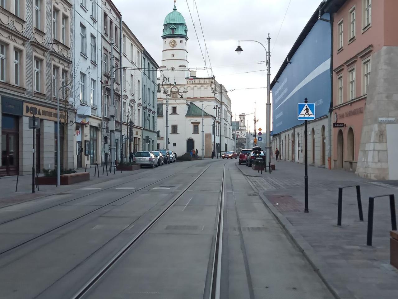Kolejna fuszerka na ul. Krakowskiej? Kierowcy skarżą się na przejścia dla pieszych