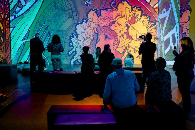 Alfons Mucha w Art Box Experience