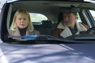 Pierwsza miłość, odcinek 4020: Łucja Reterska (Anna Samusionek), detektyw (Leszek Żukowski)