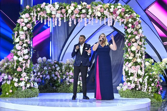 Festiwal Weselnych Przebojów Polsatu. Marcelina Zawadzka jak młoda, Ela Romanowska z wielkim rozcięciem, a Miszczak kwitnie!