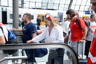 Ryszard Petru z ukochaną przyjechali na mecz Polaków