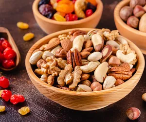 Te bakalie działają antynowotworowo. Zaskakująca lista najzdrowszych orzechów i suszonych owoców