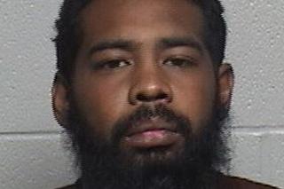 Drony, psy i samolot szukały podejrzanych o morderstwo