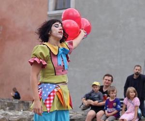 To już ostatni dzień Carnavalu Sztukmistrzów 2024 w Lublinie! Pogoda nie odstraszyła chętnych [GALERIA]