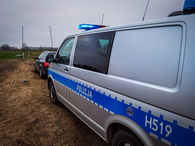 Uciekał przed policją, został zatrzymany w Sarnakach