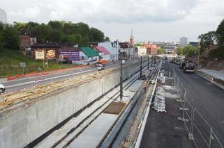 W Bydgoszczy trwa rozbudowa ulicy Kujawskiej. Otwierane są nowe jezdnie
