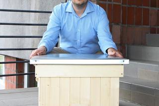 UŚ ma własną pasiekę! Pszczoły zamieszkają na dachu wydziału Prawa i Administracji [GALERIA]