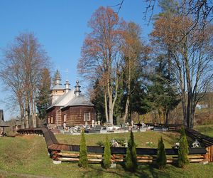 To jedna z najsłynniejszych wsi w Małopolsce. Kiedyś wyrabiano w niej drewniane łyżki