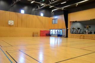 Ma nieludzkie warunki w celi