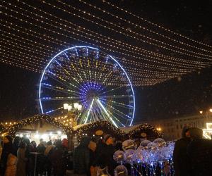 Magia świąt opanowała miasto! Byliśmy na Bydgoskim Jarmarku Świątecznym 