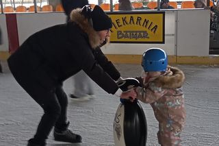 Lodowisko w Skarżysku-Kamiennej. 15 grudnia 2024