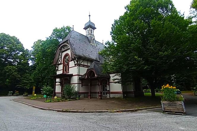 Ohlsdorfer Friedhof w Hamburgu