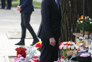 Kaczyński złożył kwiaty na grobie Kornela Morawieckiego 