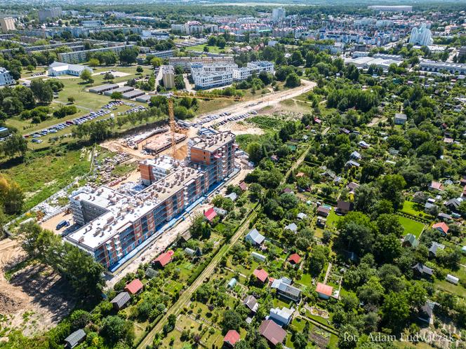 Białystok. Nowe mieszkania komunalne na osiedlu Bema. Miasto prezentuje postępy prac