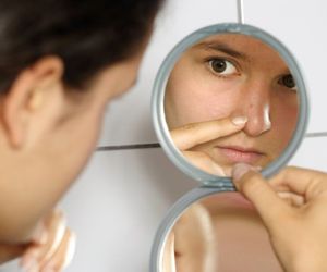 Pryszcz - skąd się bierze, jak się go pozbyć