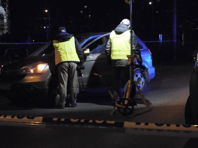 Warszawa. Strzelanina na Białołęce. Trzech mężczyzn z audi zatrzymanych pod pościgu [ZDJĘCIA].