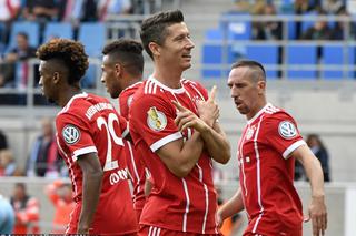 Bayern Monachium awansował po serii rzutów karnych. Słaby mecz Bawarczyków