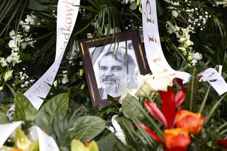 Ostatnie pożegnanie Ryszarda Strzeleckiego. Znany dziennikarz Super Expressu spoczął w Warszawie