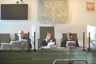 Piotr M. chciał wysadzić się przed komisariatem. Sędzia zmniejszyła mu wyrok 