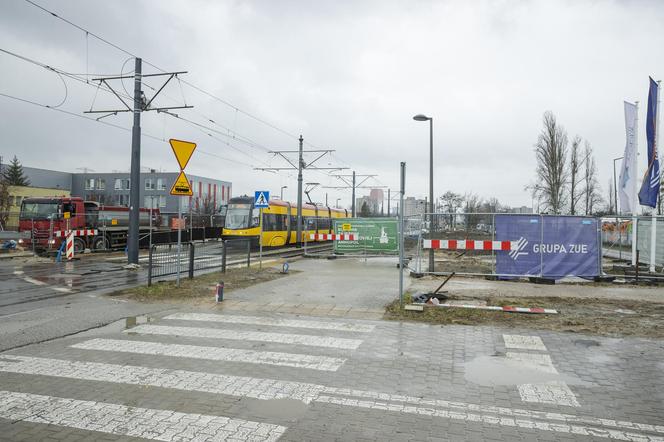 Budowa zajezdni na Annopolu opóźniona. Tramwajarze nie mogą się przeprowadzić