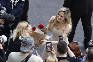 Angelina Jolie kończy 50 lat! Zobacz, jak się zmieniała