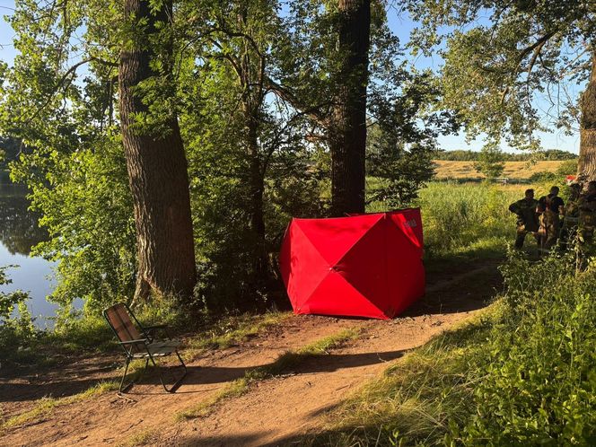 Włączył radio i wysiadł z auta. Chwilę później już nie żył!