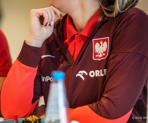 Marta Nawrocka na kadrze kobiet
