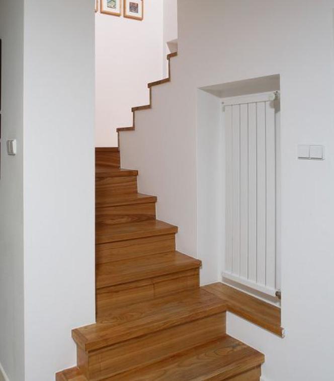 Schody na poddasze: bieg i kształt schodów