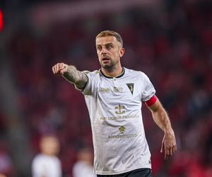 Niezawodny jak Kamil Grosicki! Gol kapitana, Pogoń wyszarpała zwycięstwo w samej końcówce