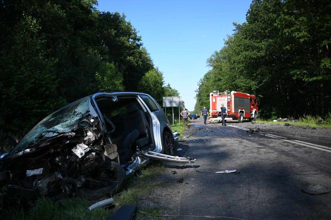 Wypadek pod Olesnem. Trzy osoby z pow. kłobuckiego poszkodowane