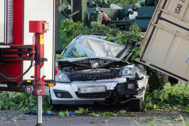 Tragiczny wypadek w Lubuskiem. Kobieta zginęła przygnieciona kontenerem wojsk USA