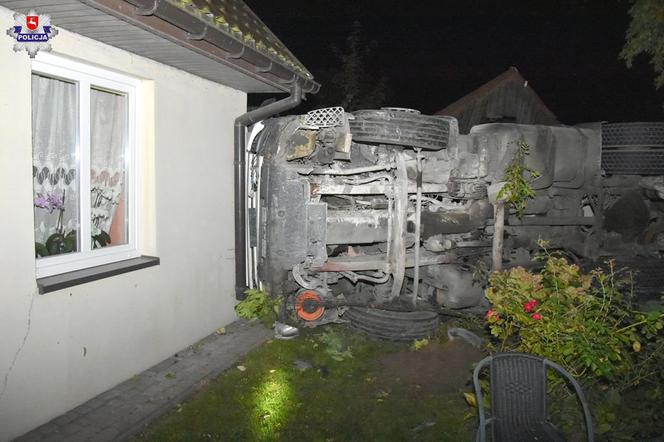 MAKABRA! Ciężarówka STARANOWAŁA BUDYNKI. Kierowca był kompletnie pijany