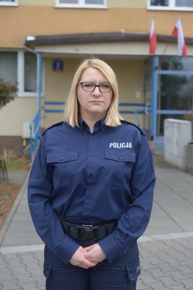 - Teraz policja będzie ustalać właściela zawartosci torebki - mówi Kamila Szulc z policji na Bielanach 