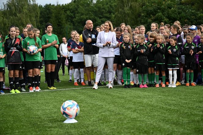 Marta Nawrocka na festiwalu piłki kobiecej