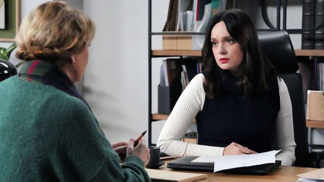 Barwy szczęścia ostatni odcinek 3202 finał sezonu. Józefina Rawiczowa (Elżbieta Jarosik), Natalia (Maria Dejmek)