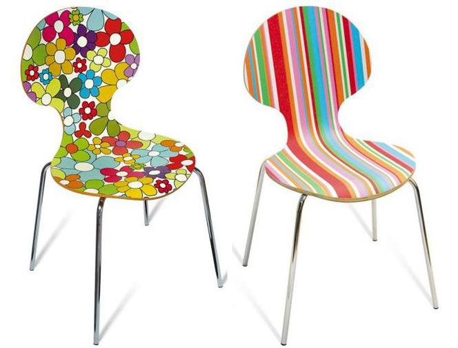 Kolorowe krzesła. Urządzamy jadalnię