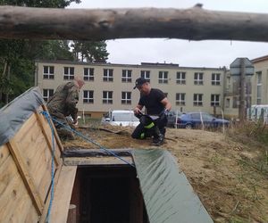 Ćwiczenia klas mundurowych w Nowej Sarzynie