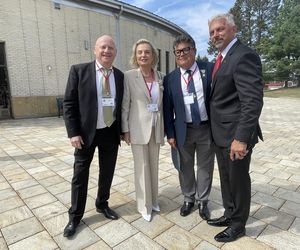 Karol Nawrocki z małżonką w USA. Tak przyjęto ich w Doleystown