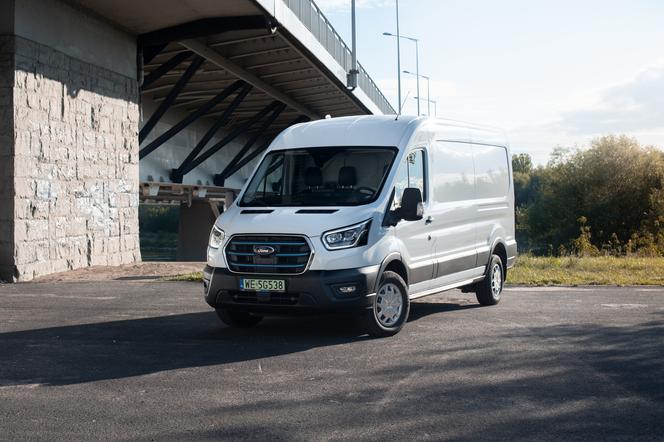 Ford e-Transit L3H2