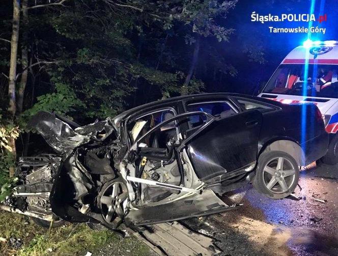 Świerklaniec. 31-latek doprowadził do dwóch wypadków. 5 osób rannych [ZDJĘCIA]
